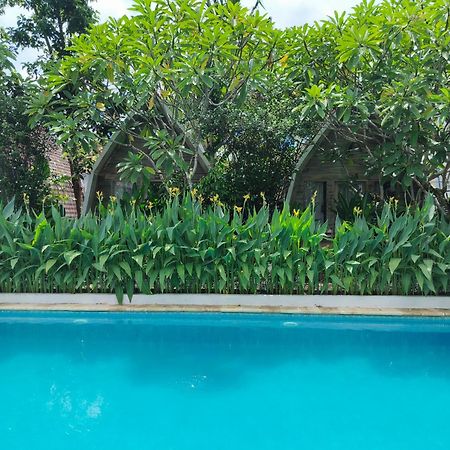 Lavella Villas Kuta  外观 照片
