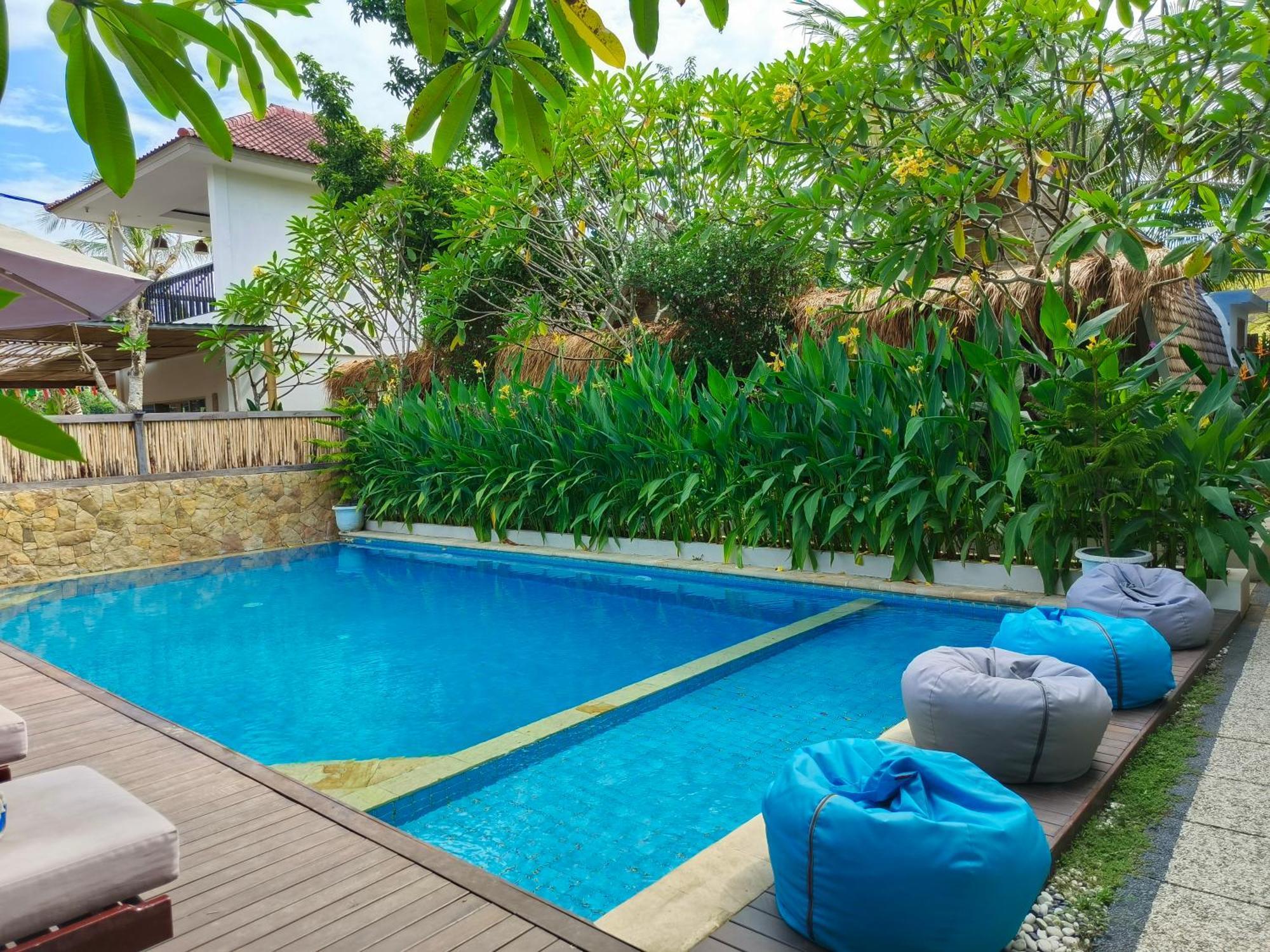 Lavella Villas Kuta  外观 照片
